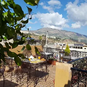 Dar Nour Riad